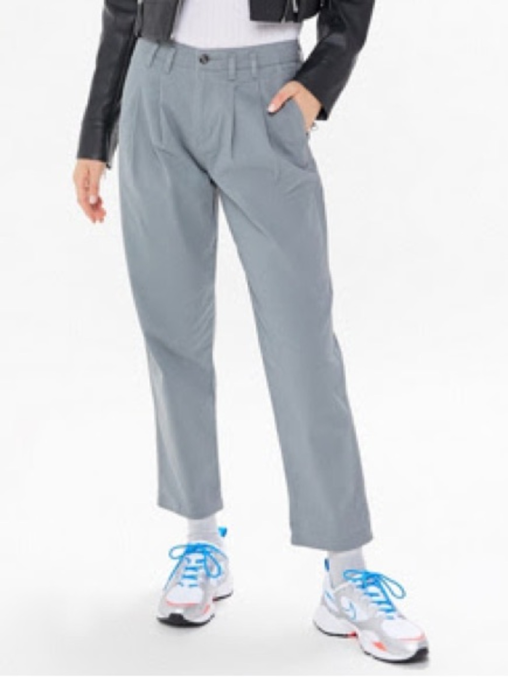 Dockers Elaine Pleated Straight Leg Chino Pants Light Gray Size 8